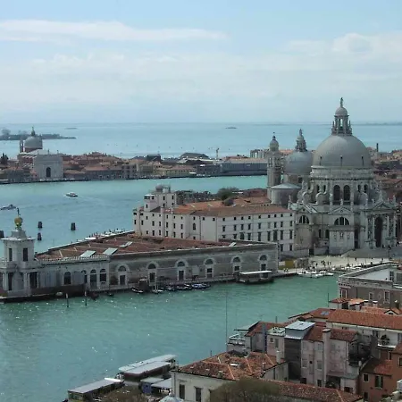 فيلة A Vicino Venezia بوردينوني